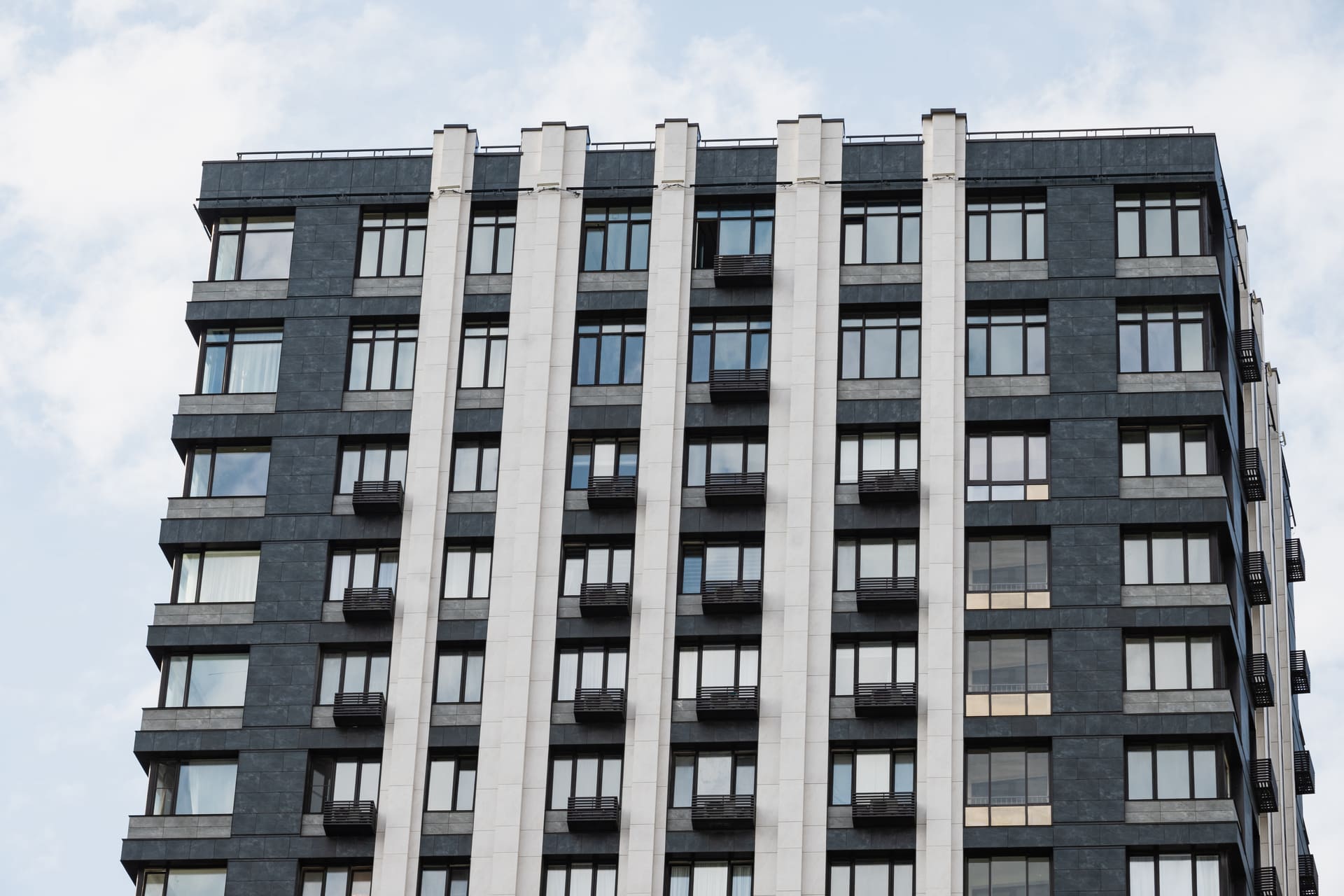 new-building-apartment-with-modern-design-archite-2024-08-28-15-14-48-utc (1)